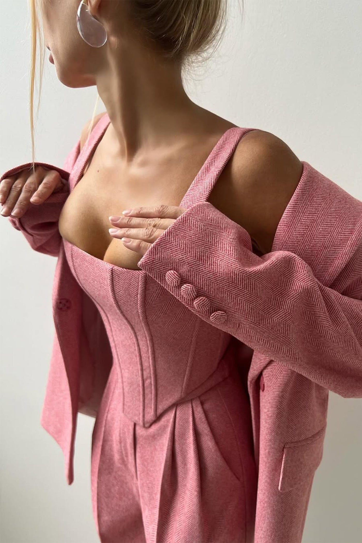 Dolce™ - Conjunto de tres piezas con blazer de doble botonadura